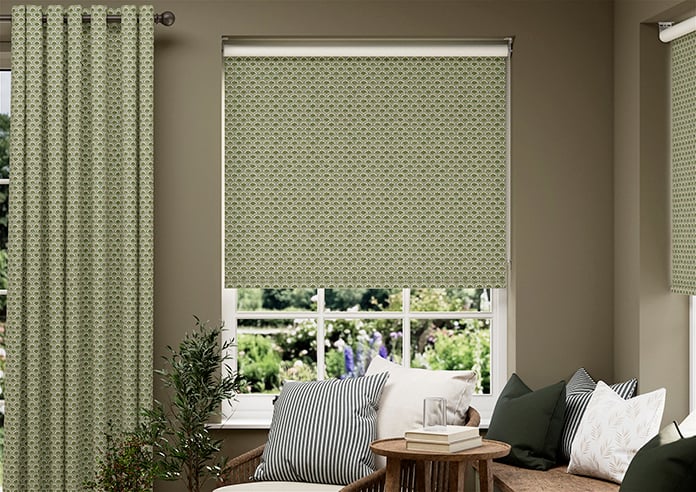 Land & Shore Dawn (Blackout), Green - Twist&Fit Roller Blind - Image 3